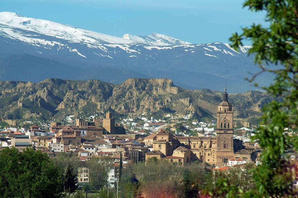 Hotel Mulhacen Guadix Exteriör bild