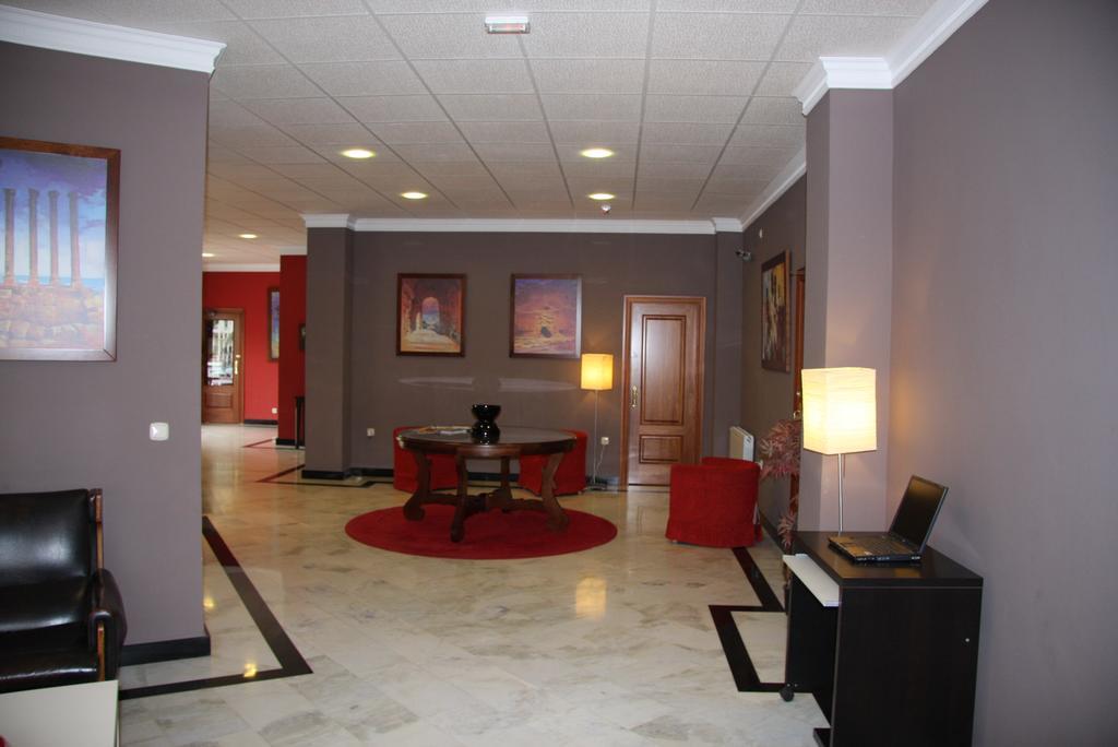 Hotel Mulhacen Guadix Exteriör bild